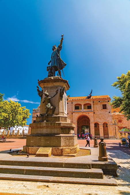 Monumento a Cristóbal Colón en el Parque Colón